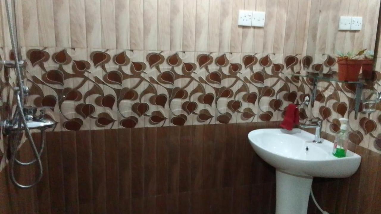 Secret Nest Homestay Ella Bagian luar foto