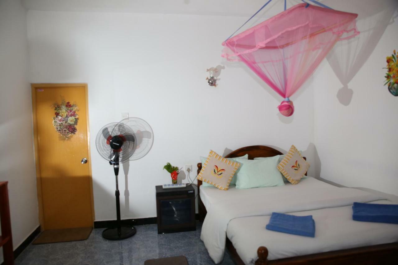 Secret Nest Homestay Ella Ruang foto